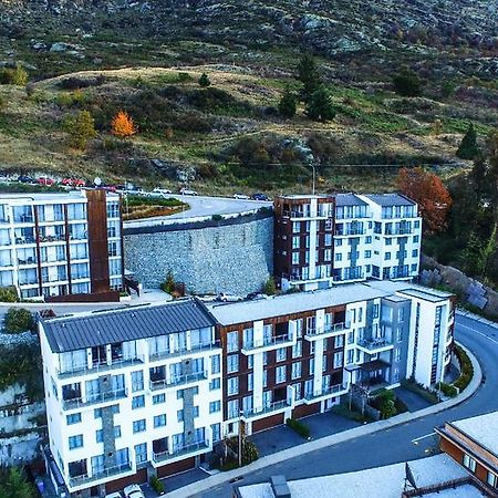 Queenstown Village Apartments Exterior photo