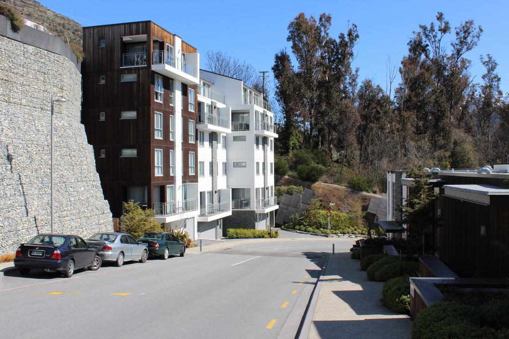 Queenstown Village Apartments Exterior photo