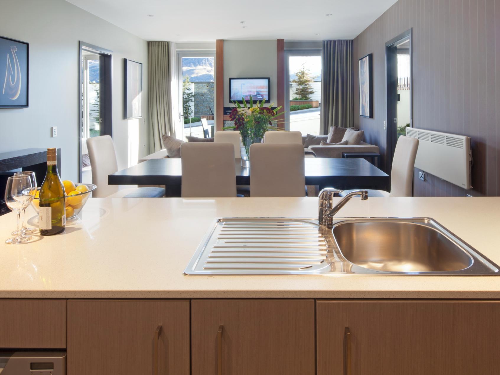 Queenstown Village Apartments Exterior photo