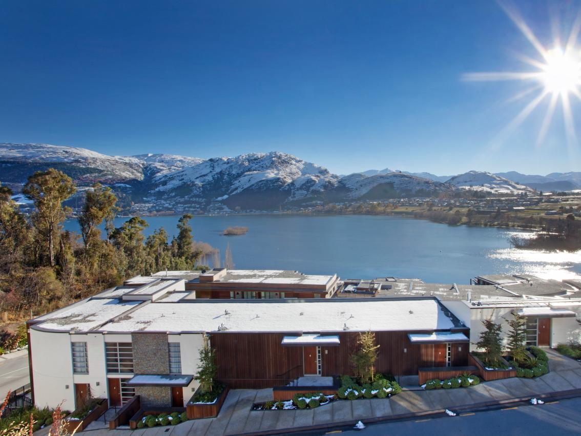 Queenstown Village Apartments Exterior photo